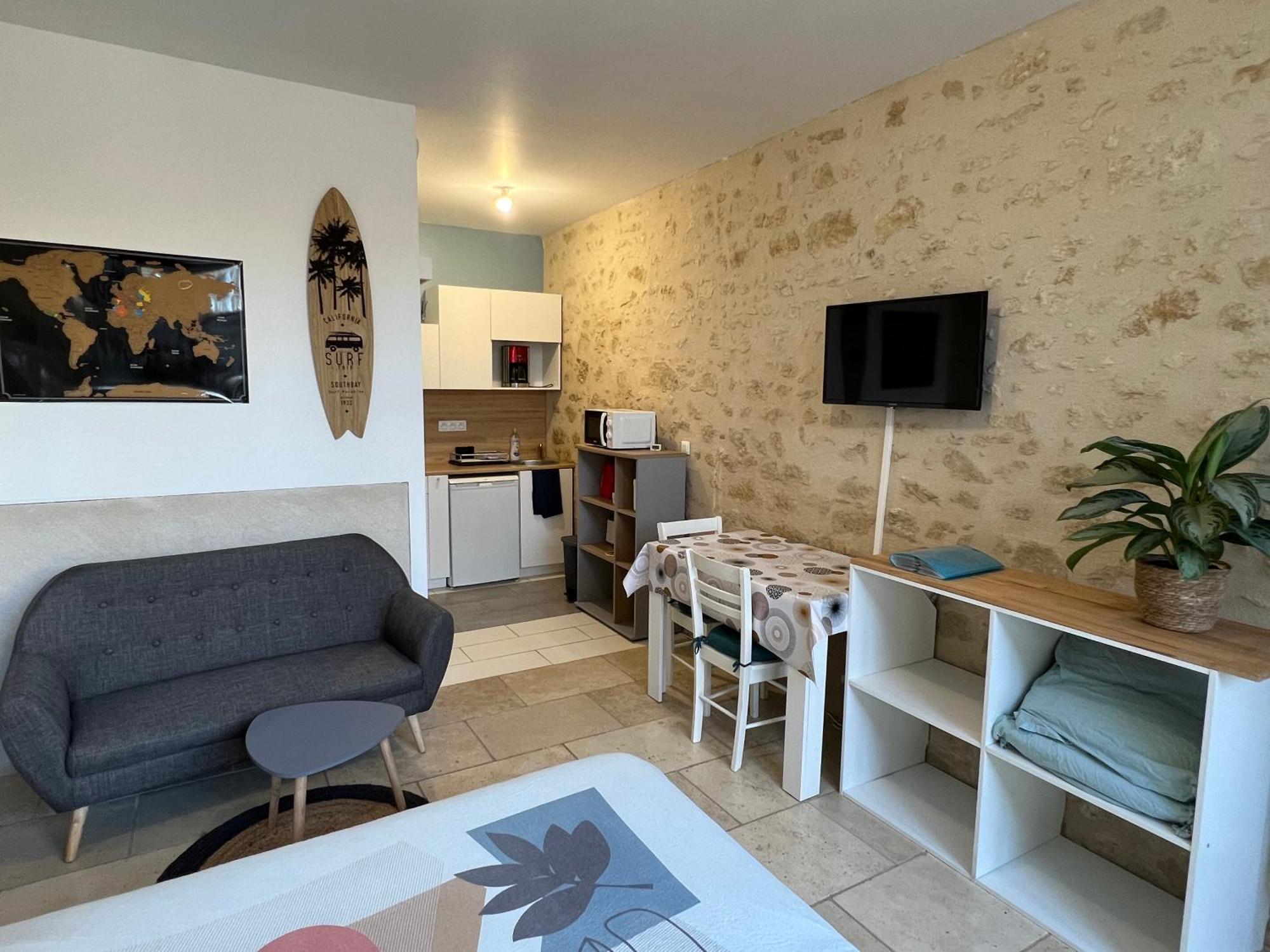 Guest House De Celine Et Benoit Rivarennes  Экстерьер фото