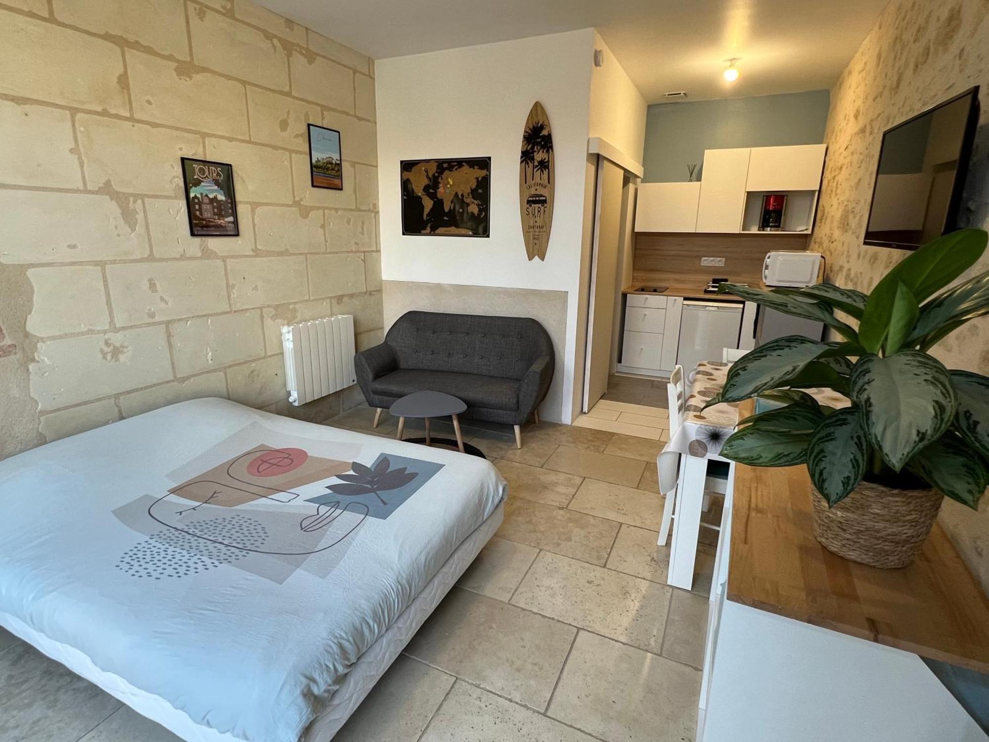 Guest House De Celine Et Benoit Rivarennes  Экстерьер фото
